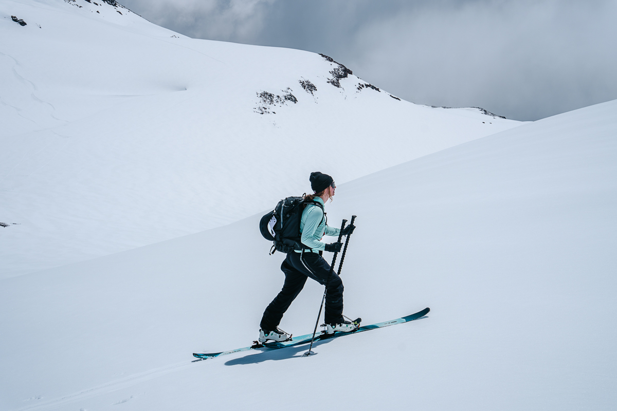 スノーボード OUTDOOR RESERCH SKYTOUR ASCENT SHELL BIB Review: Outdoor Research Skytour AscentShell Jacket and Bibs